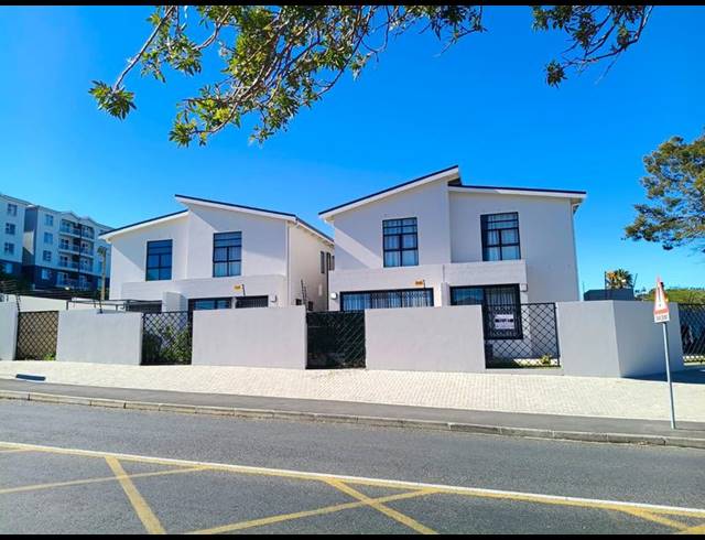 3 BEDROOM PROPERTY TO RENT IN RIDGEWORTH